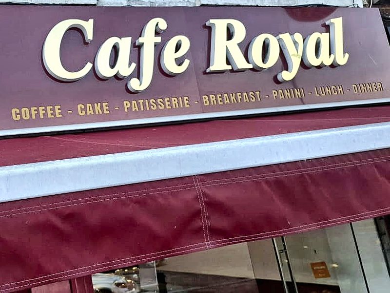 The Fresh Roast Coffee & Juice sign